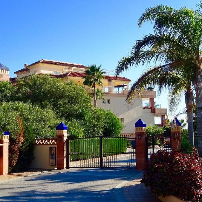 Malibu Mansion Club la Costa World with Sea View and hydromassage bath in Mijas Costa - Apartamento - 40