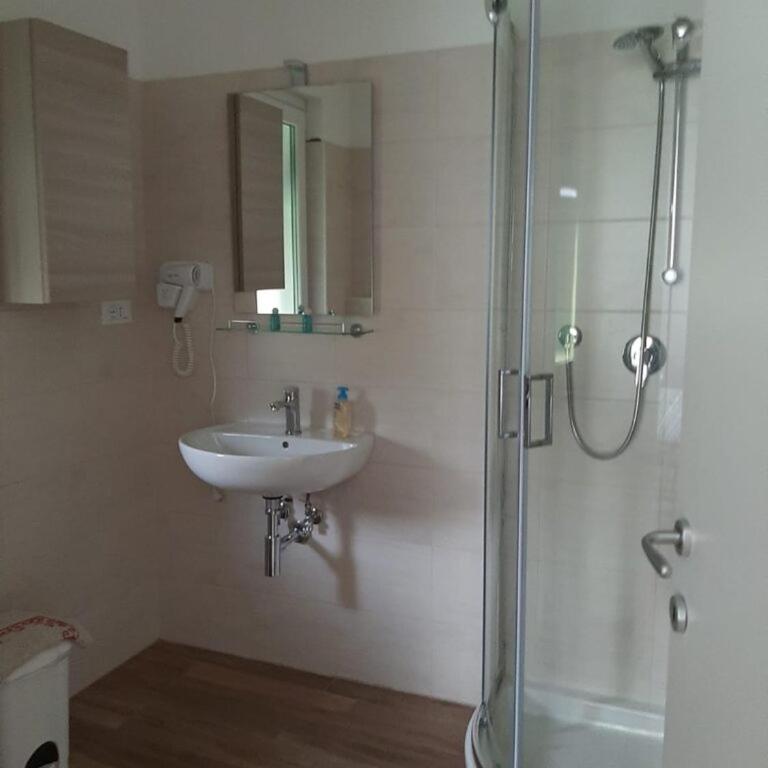 Agriturismo U muinettu - Camera Matrimoniale con Bagno Privato - 1