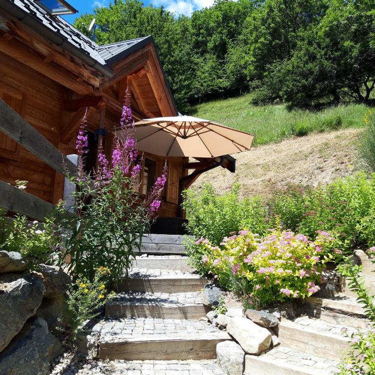 Chalet Skidh - 10 personnes - emplacement idéal au centre de Vaujany - Chalet 3 Chambres - 28