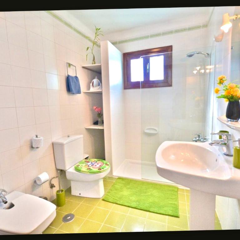 Terracitas 28 & 27 - Three-Bedroom House - 13