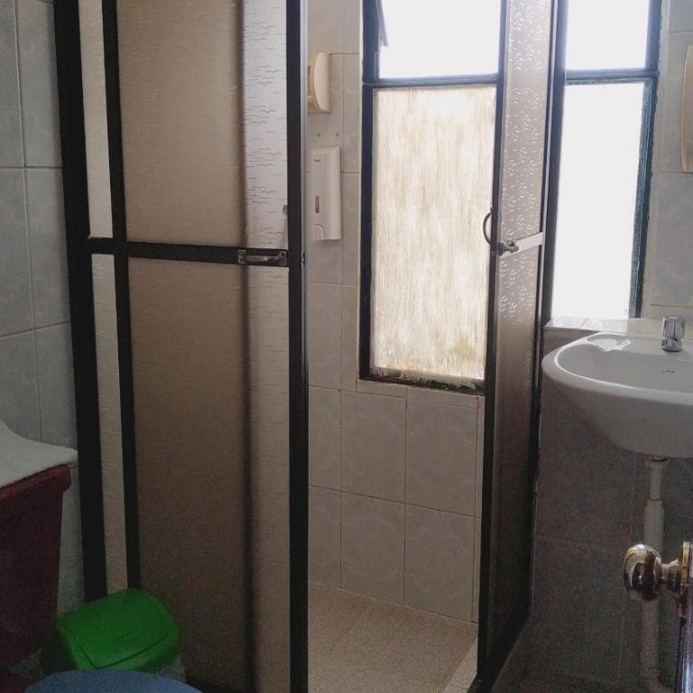 Hotel Utama - Habitación Triple - 2