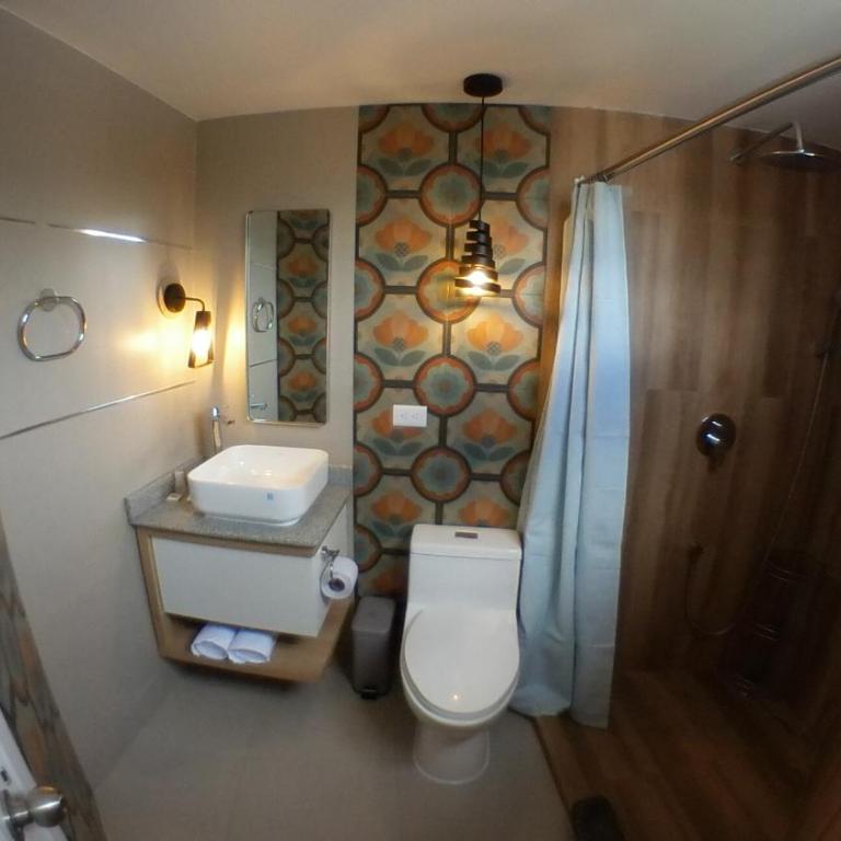 Asher Hospedaje y Turismo - Habitación Doble con vistas al jardín - 3