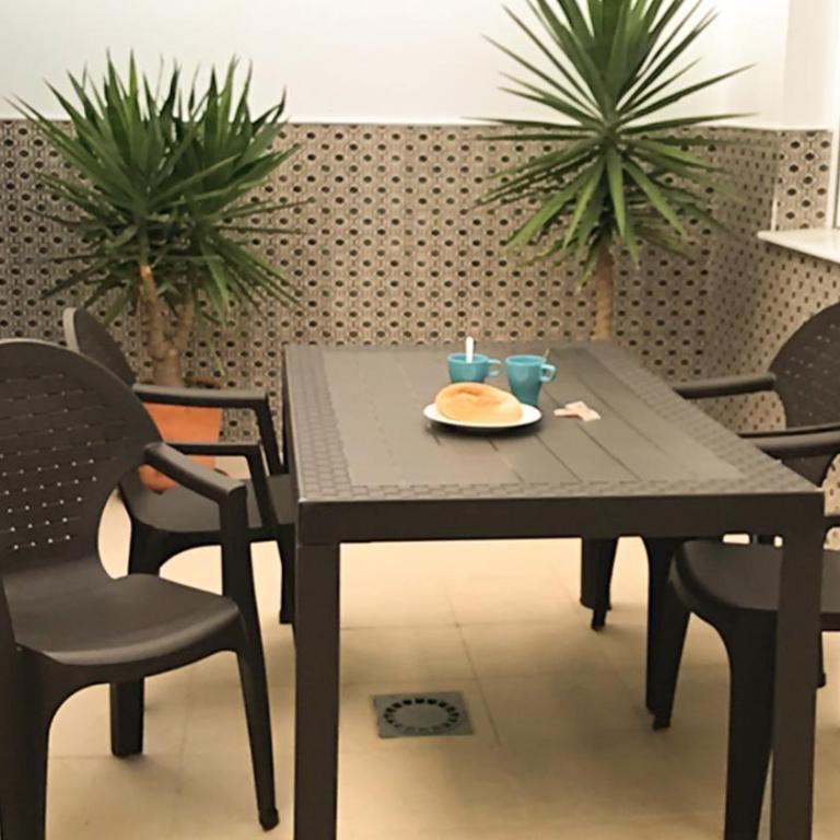 Noria is a comfortable apartment with patio and large terrace in Conil - Apartamento de 3 dormitorios - 2