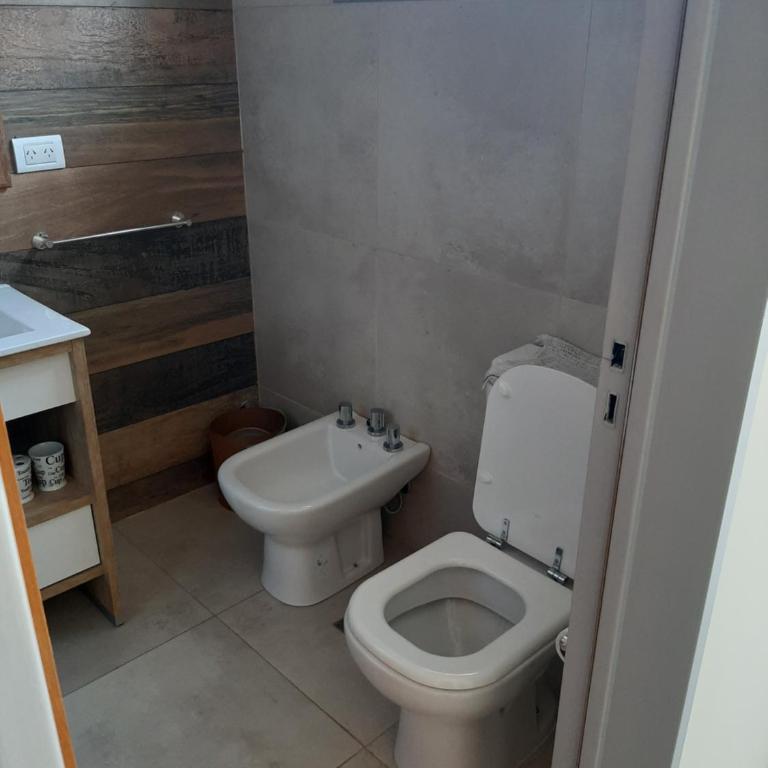 Duplex monte hermoso con patio parrila cochera - Two-Bedroom House - 18