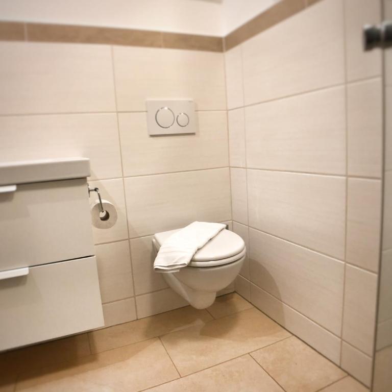Gasthof Auwirt - Doppelzimmer mit Balkon - 2