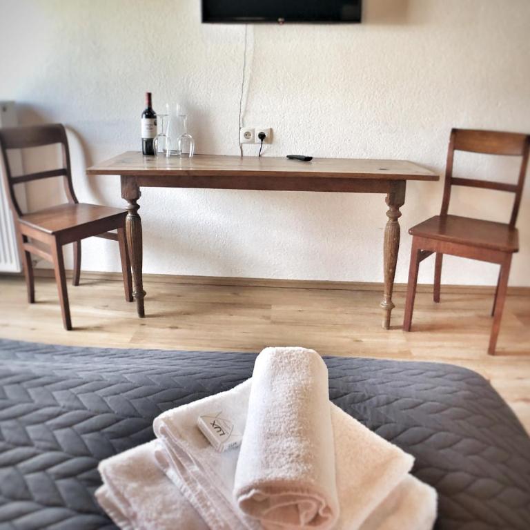 Gasthof Auwirt - Doppelzimmer mit Balkon - 5