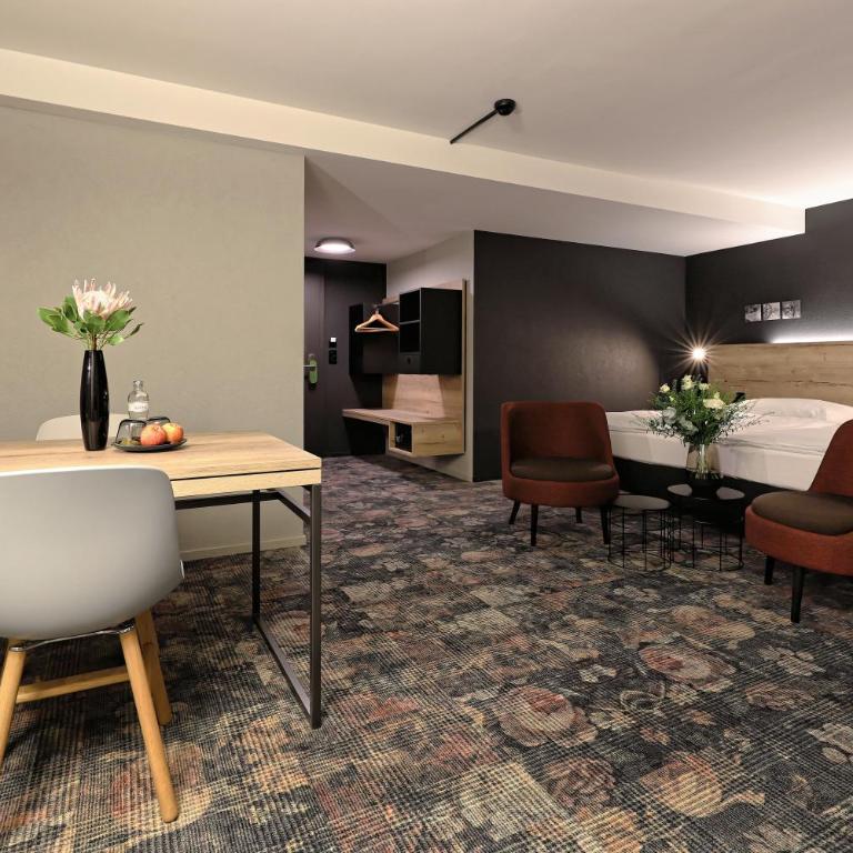 Baxter Hotel - Deluxe Double Room - 1