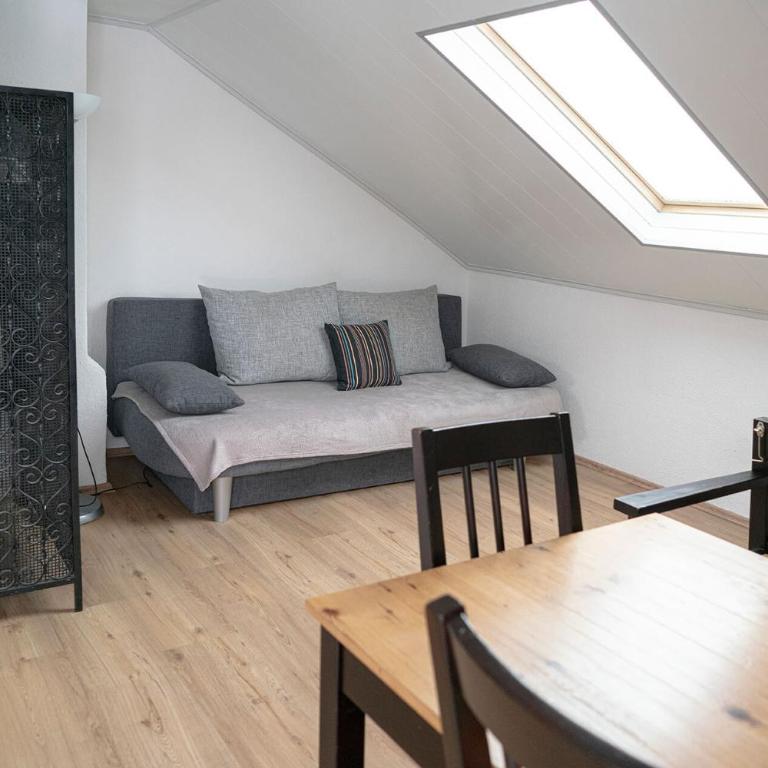 Linz LIVIA - Apartment mit 1 Schlafzimmer und Balkon - 2