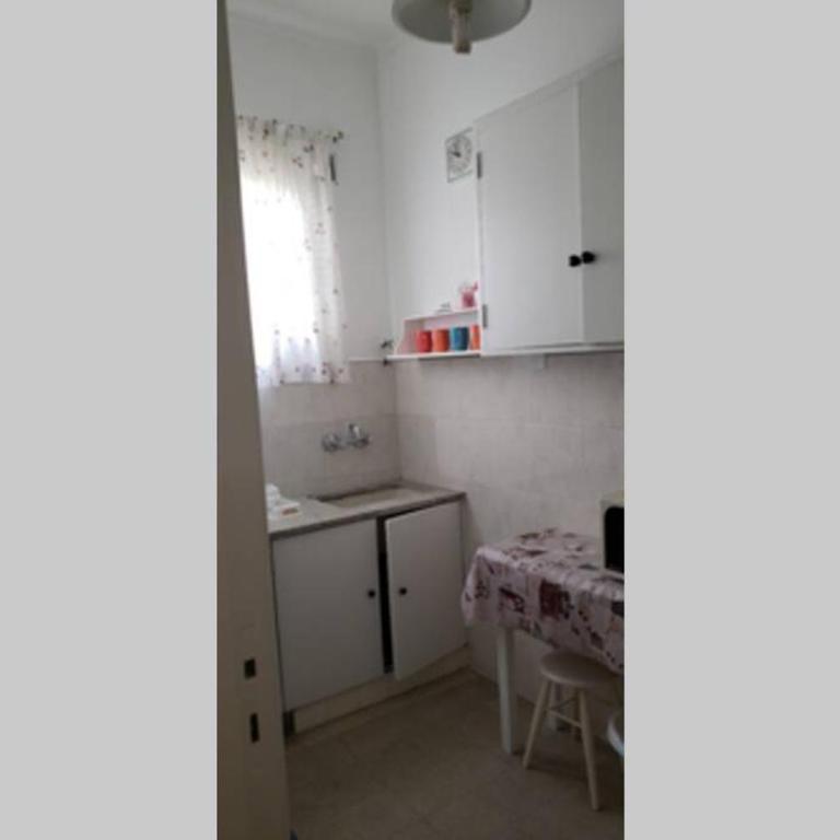 Amplio y cómodo Dpto. céntrico a 2 cuadras del Mar - Apartamento de 2 dormitorios - 12