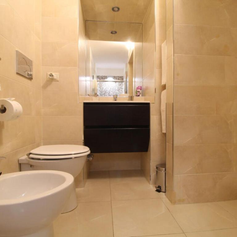 B&B Carlo Alberto - Deluxe Room - 6