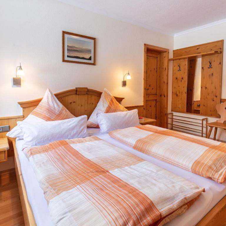 Berggasthaus Steinberg-Alm inkl. Chiemgaukarte - Apartment mit Balkon - 1