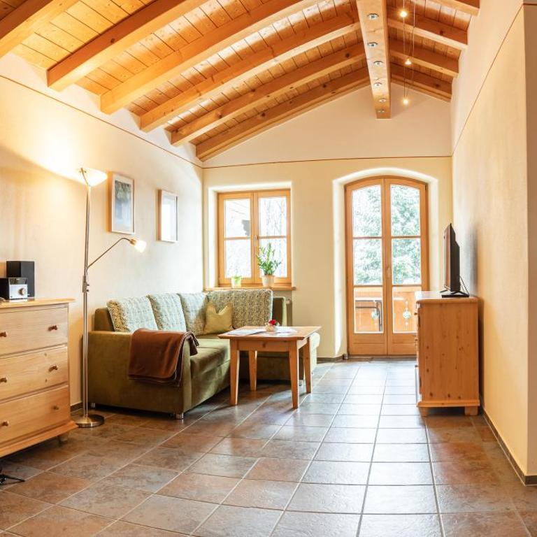 Berggasthaus Steinberg-Alm inkl. Chiemgaukarte - Apartment mit Blick auf die Berge - 3