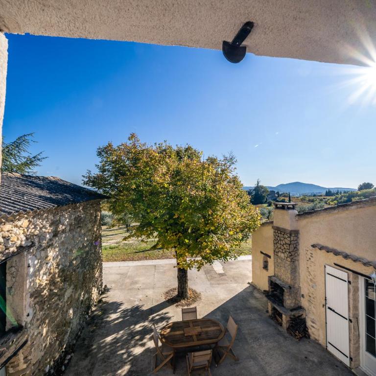 Gîte "La Sainte-Croix", Traditional Provencal House for 8 People, Private Swimming-Pool, Air-Conditioner, Beautiful Scenery - Maison 4 Chambres - 18