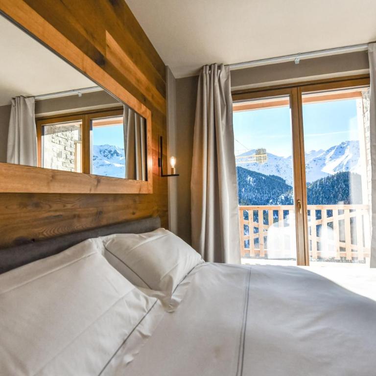 Chalet Everest - Luxury Apartments - Two-Bedroom Suite - 11