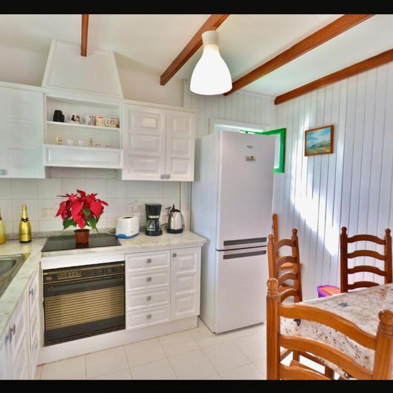 Terracitas 28 & 27 - Three-Bedroom House - 4