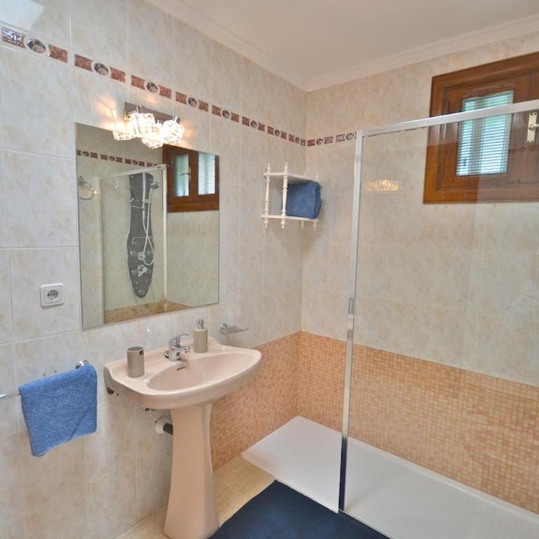 Terracitas 28 & 27 - Three-Bedroom House - 6