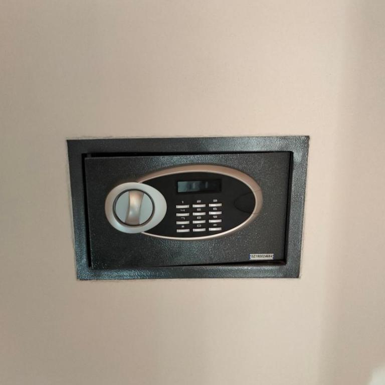 Casa Al.Ma - Appartamento con 2 Camere da Letto - 50