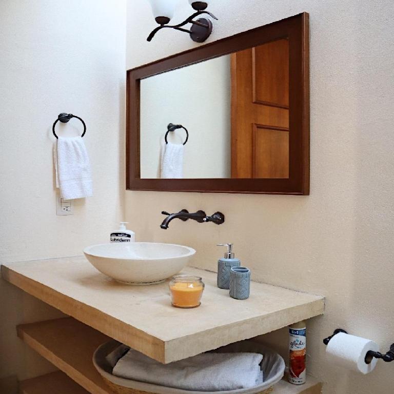 Hotel & Hostal Boutique Casa Garza - Bed in 4-Bed Dormitory Room - 2