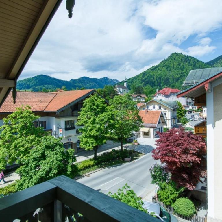 Café Chiemgau und Gästehaus - Apartment mit Dusche - 6