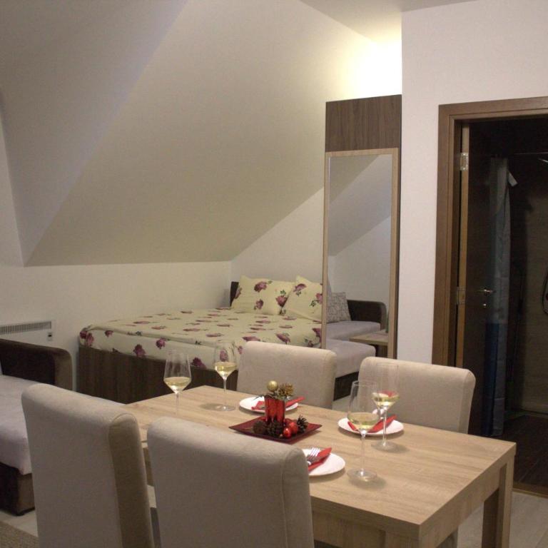 Kraljev Konak - Deluxe Studio - 3