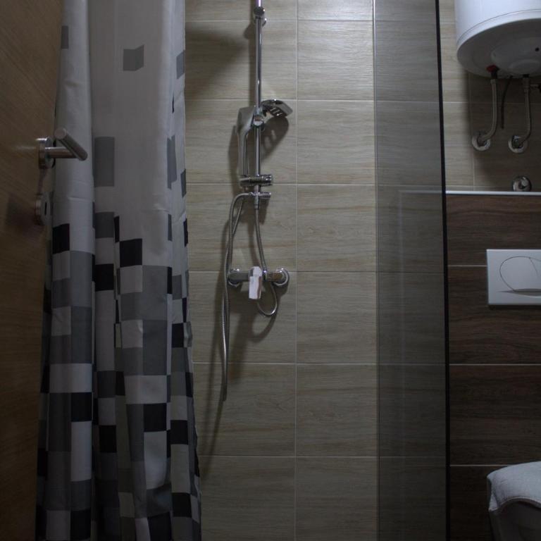 Kraljev Konak - One-Bedroom Apartment - 8
