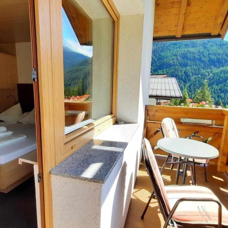 B&B Haus Rehwinkl - Comfort Doppelzimmer mit Balkon - 7