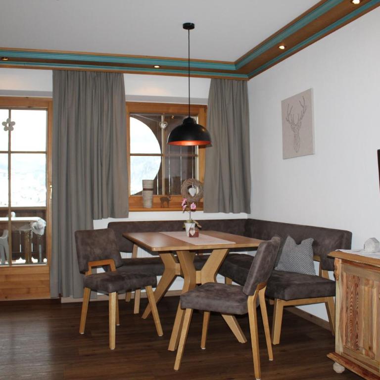 Landhaus Patricia - Apartment mit 1 Schlafzimmer und Balkon - 1
