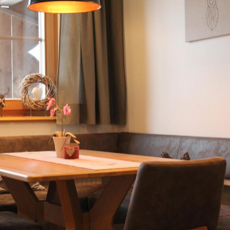 Landhaus Patricia - Apartment mit 1 Schlafzimmer und Balkon - 2