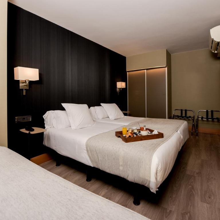 Hotel Plaza - Habitación Triple - 3