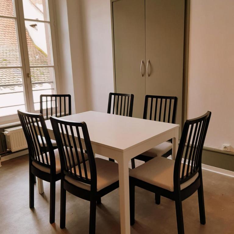 LE 1 " GÎTES TOUT CONFORT à COLMAR CENTRE" - Appartamento con 3 Camere da Letto - 5