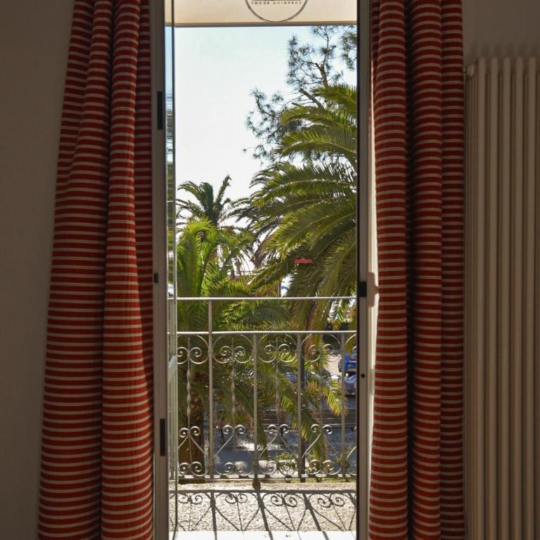 Hotel Marina Charming Rooms - Suite Armatore con Balcone e Vista Mare - 4