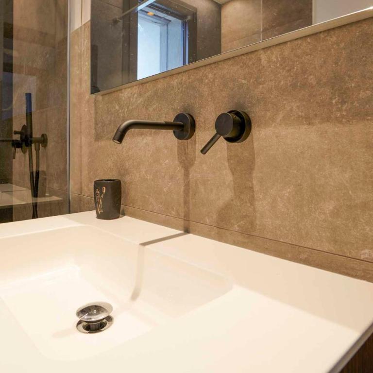 ApartmentsGarda - Aurora Deluxe - Appartamento con 1 Camera da Letto e Vista Giardino - 7