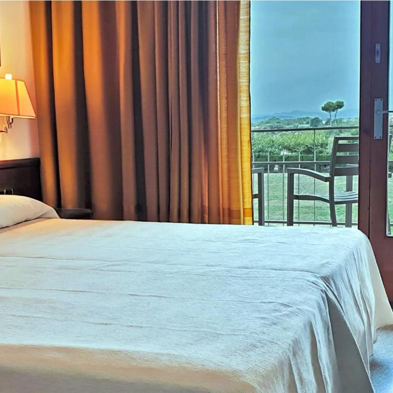 Hotel La Masia - Twin Room - 1