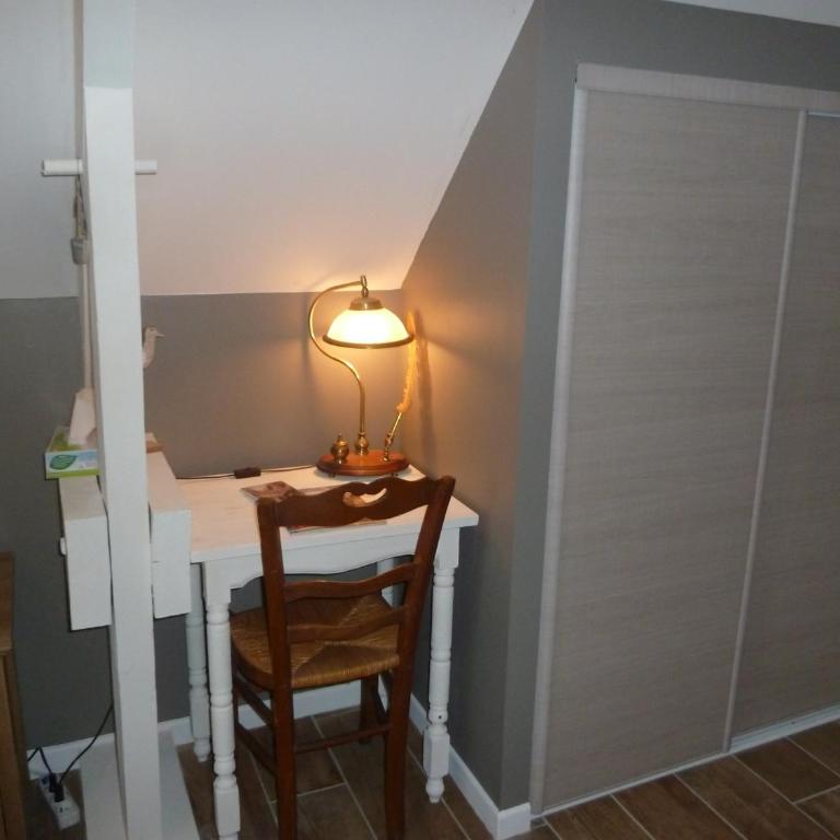 Résidence Honfleuraise - Chambre Double avec Salle de Bains Privative - 3