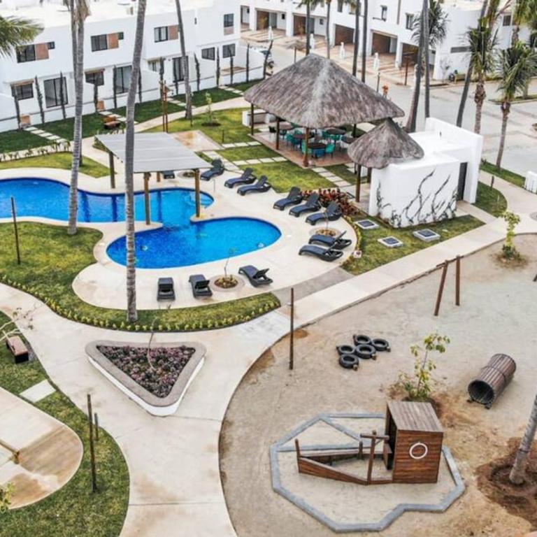 CASA VACACIONAL PERFECTA PARA TU FAMILIA! - Four-Bedroom House - 8