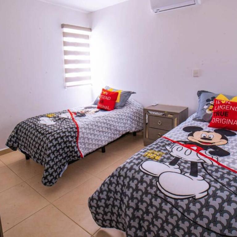 CASA VACACIONAL PERFECTA PARA TU FAMILIA! - Four-Bedroom House - 12
