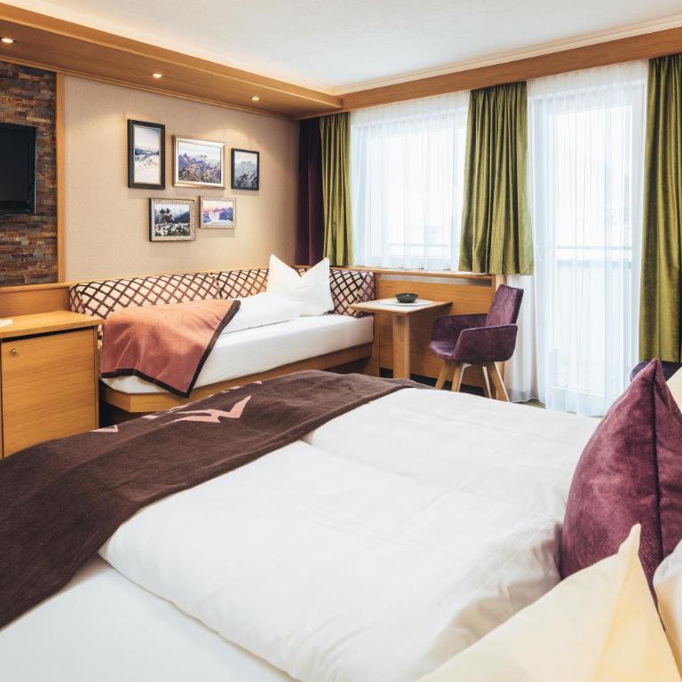 Hotel Garni Angela - Dreibettzimmer - 1