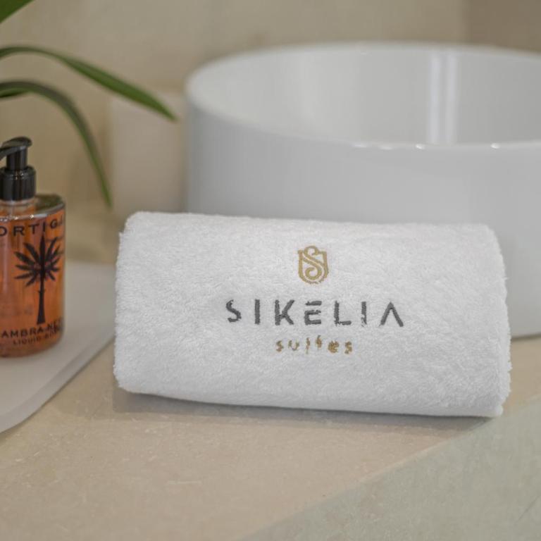 Sikelia Suites - Junior Suite - 5