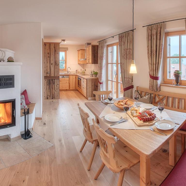 Ferienwohnungen im Rosengarten inkl. Chiemgaukarte - Apartment mit 2 Schlafzimmern - 4