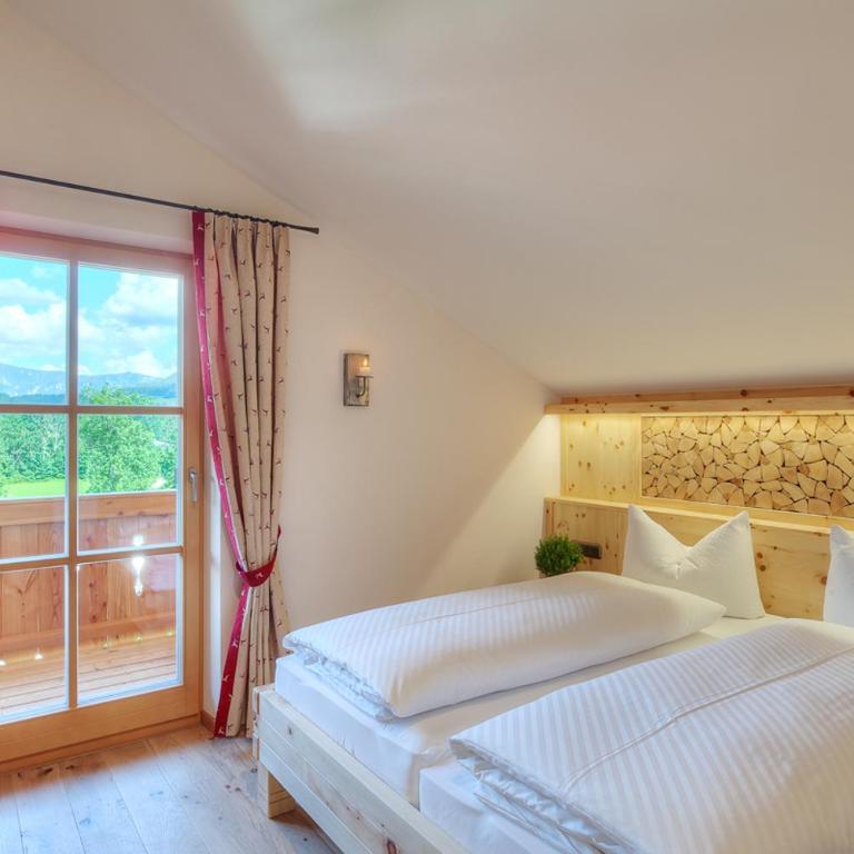 Ferienwohnungen im Rosengarten inkl. Chiemgaukarte - Apartment mit 2 Schlafzimmern - 12