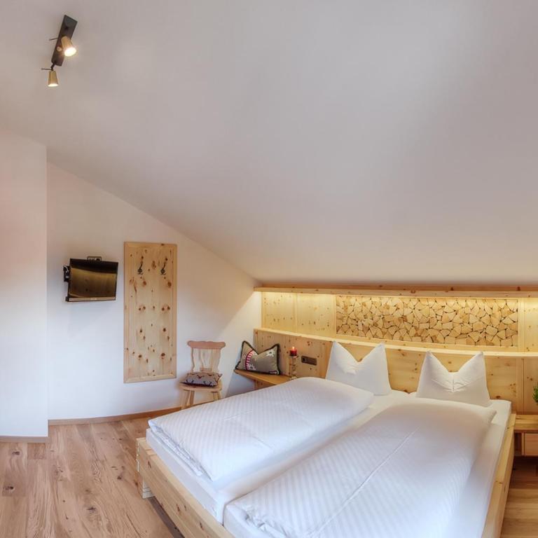 Ferienwohnungen im Rosengarten inkl. Chiemgaukarte - Apartment mit 2 Schlafzimmern - 15