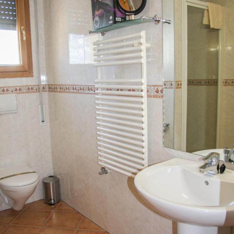 APARTAMENTS COLELLS - Estudio - 6