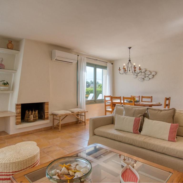 Xalet prat xirlo - Villa con piscina privada - 7