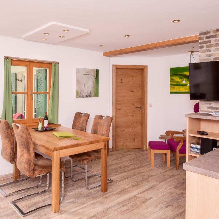 Ferienwohnungen Mayer inkl. Chiemgaukarte - Apartment mit 2 Schlafzimmern - 6