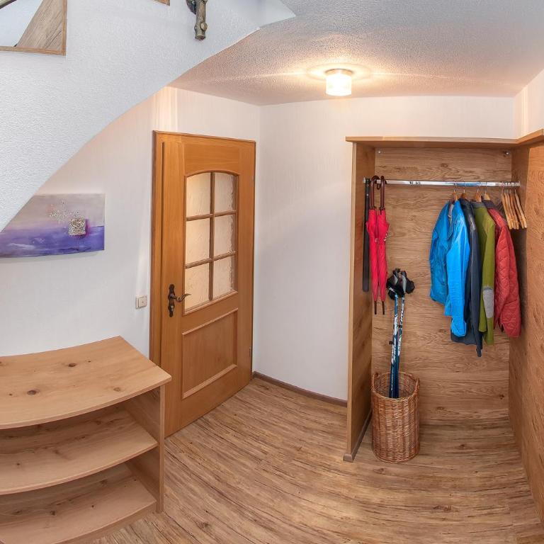 Ferienwohnungen Mayer inkl. Chiemgaukarte - Apartment mit Balkon - 3