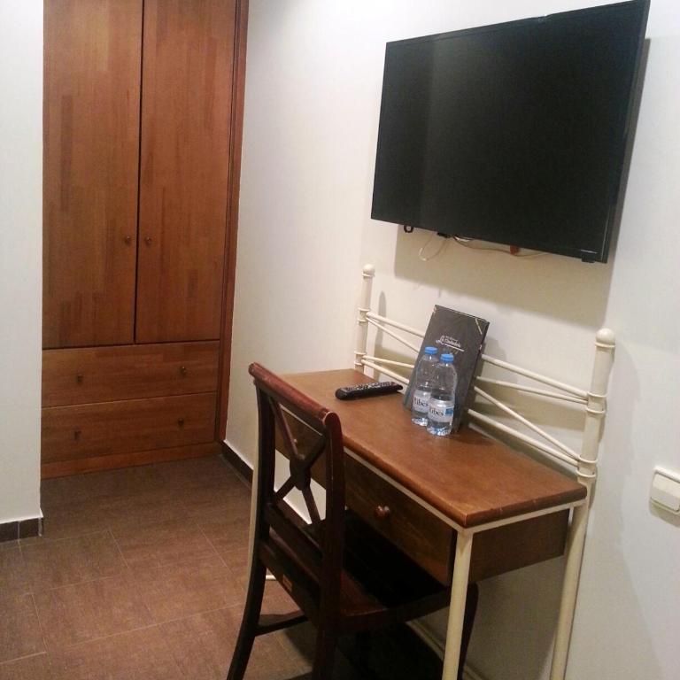 La Ciudadela - Twin Room (interior) - 1