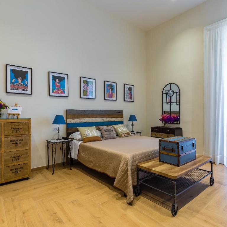 La Gatta Cenerentola Rooms - Deluxe Double Room with Balcony - 3