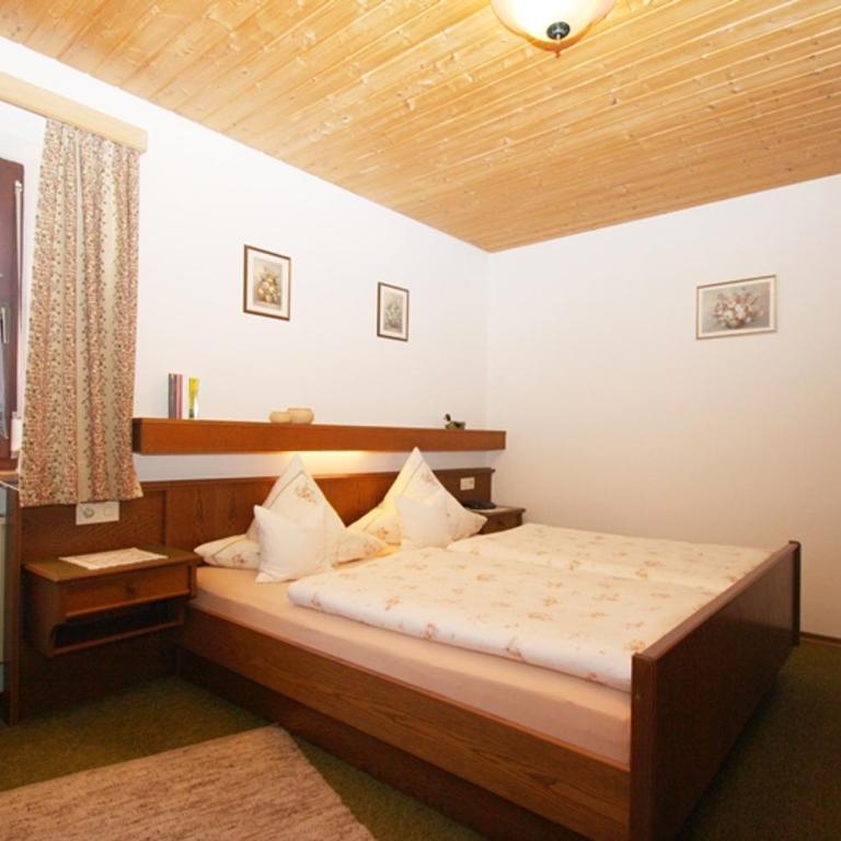 Ferienwohnungen Praxenthaler inkl. Chiemgaukarte - Apartment mit 1 Schlafzimmer - 2