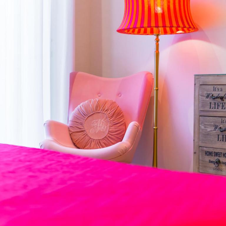 La Gatta Cenerentola Rooms - Deluxe Double Room with Balcony - 4