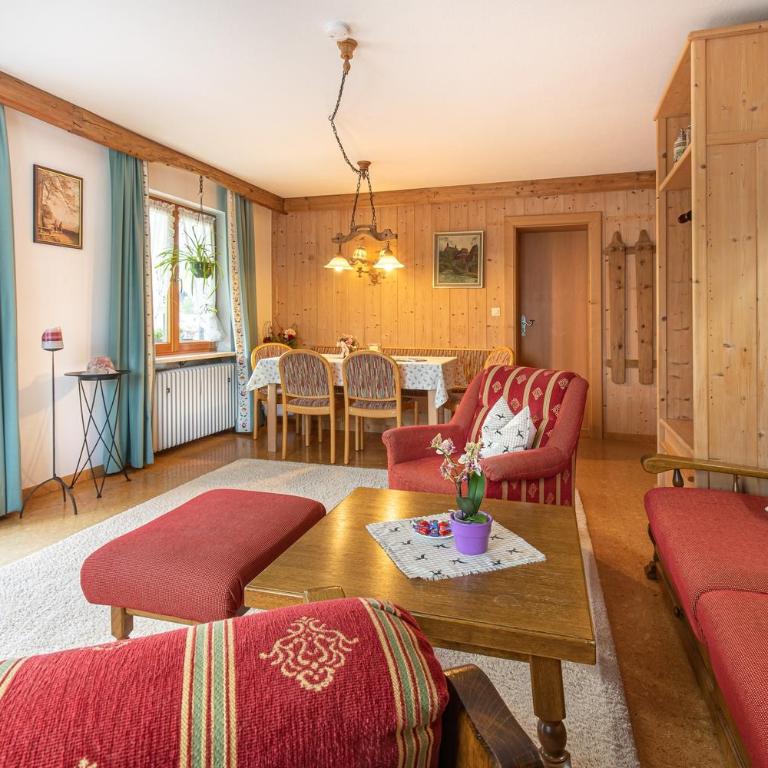 Ferienwohnung Ringsgwandl inkl. Chiemgaukarte - Apartment mit 2 Schlafzimmern - 1
